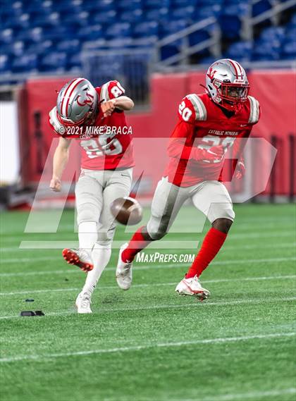 Thumbnail 1 in King Philip Regional vs. Catholic Memorial (MIAA Division 2 Final) photogallery.