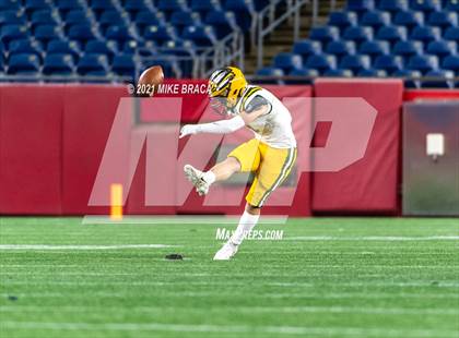 Thumbnail 2 in King Philip Regional vs. Catholic Memorial (MIAA Division 2 Final) photogallery.