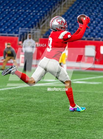 Thumbnail 3 in King Philip Regional vs. Catholic Memorial (MIAA Division 2 Final) photogallery.