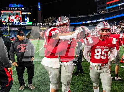 Thumbnail 2 in King Philip Regional vs. Catholic Memorial (MIAA Division 2 Final) photogallery.