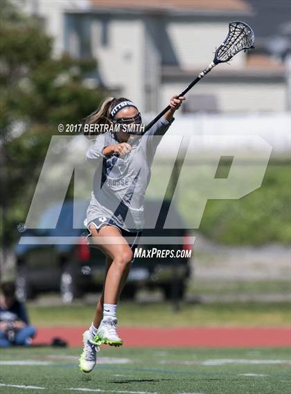 Thumbnail 2 in Pittsford vs. Frontier (NYSPHSAA Class A Regional) photogallery.