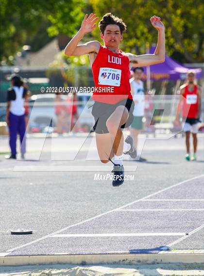 Thumbnail 2 in Lodi News Sentinel Meet (Boys Track & Field) photogallery.