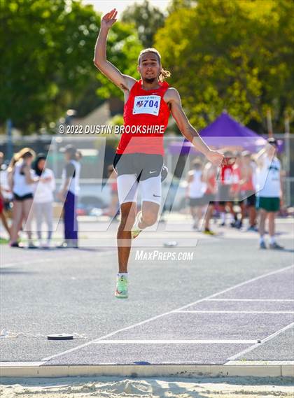 Thumbnail 2 in Lodi News Sentinel Meet (Boys Track & Field) photogallery.