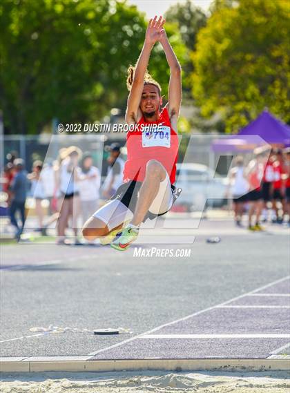 Thumbnail 1 in Lodi News Sentinel Meet (Boys Track & Field) photogallery.