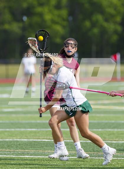 Thumbnail 1 in Walt Whitman vs William Floyd photogallery.