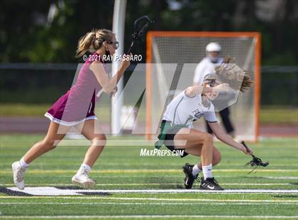 Thumbnail 3 in Walt Whitman vs William Floyd photogallery.