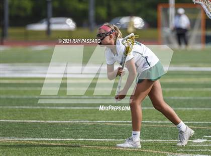 Thumbnail 3 in Walt Whitman vs William Floyd photogallery.