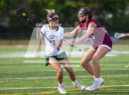 Thumbnail 3 in Walt Whitman vs William Floyd photogallery.