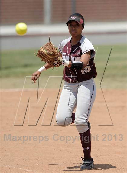Thumbnail 3 in Torrance @ Edison (Game 1) photogallery.
