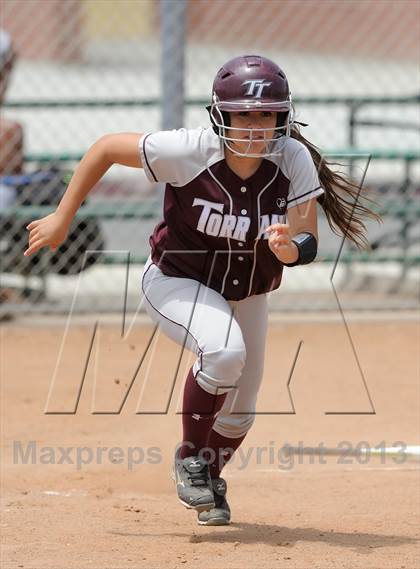 Thumbnail 1 in Torrance @ Edison (Game 1) photogallery.