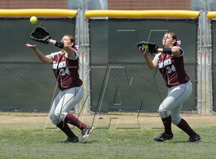 Thumbnail 3 in Torrance @ Edison (Game 1) photogallery.