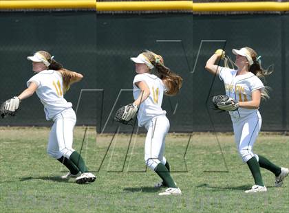 Thumbnail 3 in Torrance @ Edison (Game 1) photogallery.