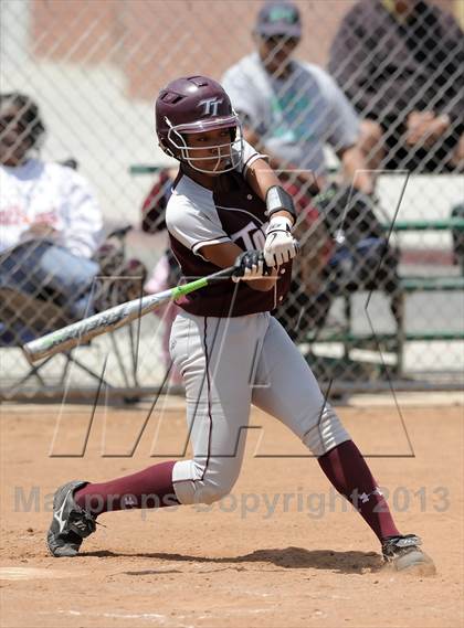 Thumbnail 3 in Torrance @ Edison (Game 1) photogallery.
