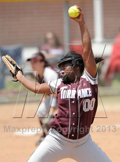 Thumbnail 2 in Torrance @ Edison (Game 1) photogallery.