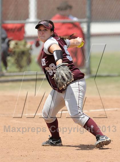 Thumbnail 1 in Torrance @ Edison (Game 1) photogallery.