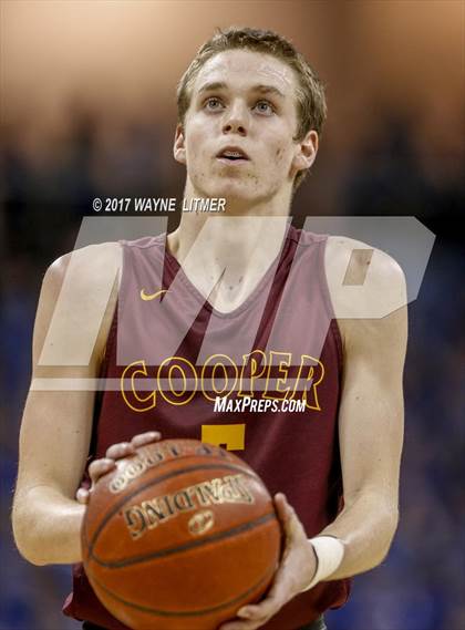 Thumbnail 1 in Cooper vs Covington Catholic (Ninth Region) photogallery.
