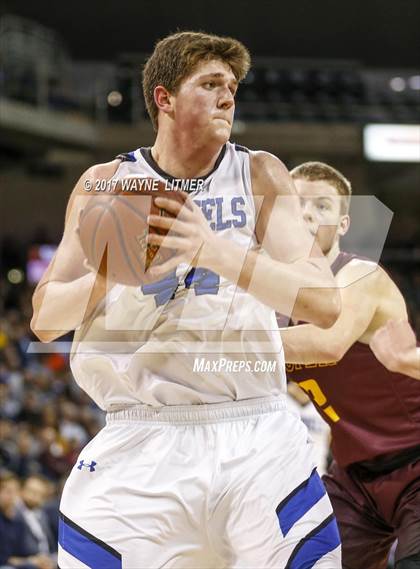 Thumbnail 3 in Cooper vs Covington Catholic (Ninth Region) photogallery.