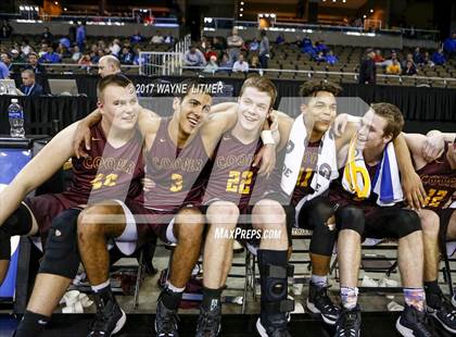 Thumbnail 3 in Cooper vs Covington Catholic (Ninth Region) photogallery.
