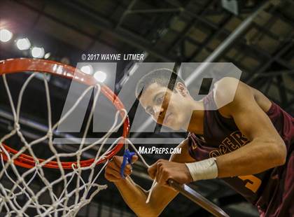 Thumbnail 1 in Cooper vs Covington Catholic (Ninth Region) photogallery.