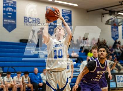 Thumbnail 3 in Muncie Central @ Indianapolis  Bishop Chatard photogallery.
