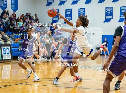 Thumbnail 2 in Muncie Central @ Indianapolis  Bishop Chatard photogallery.