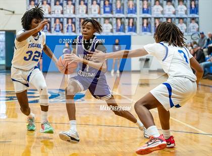 Thumbnail 2 in Muncie Central @ Indianapolis  Bishop Chatard photogallery.