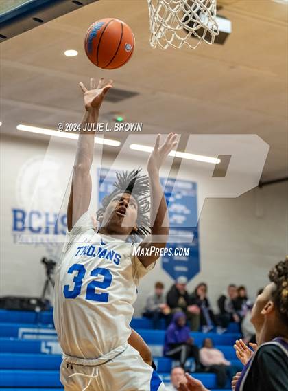 Thumbnail 1 in Muncie Central @ Indianapolis  Bishop Chatard photogallery.