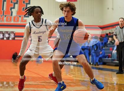 Thumbnail 1 in Corsicana @ Life Waxahachie photogallery.