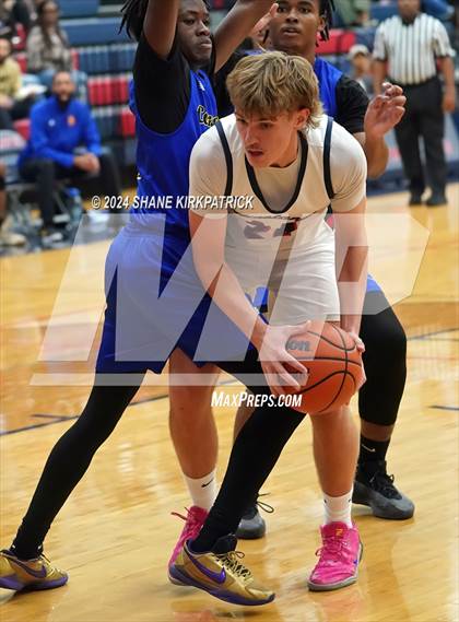 Thumbnail 3 in Corsicana @ Life Waxahachie photogallery.