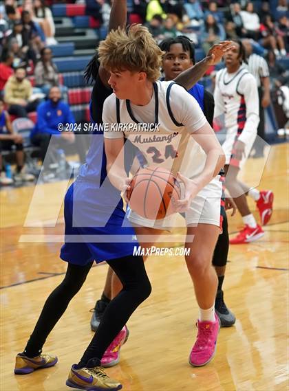 Thumbnail 1 in Corsicana @ Life Waxahachie photogallery.