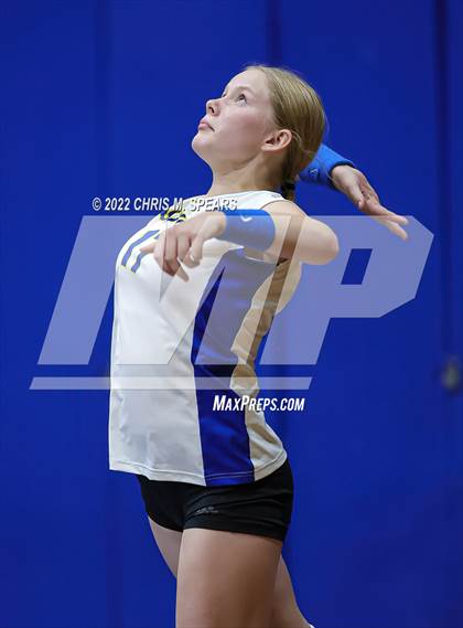 Thumbnail 2 in Seven Rivers Christian @ St. John Lutheran photogallery.