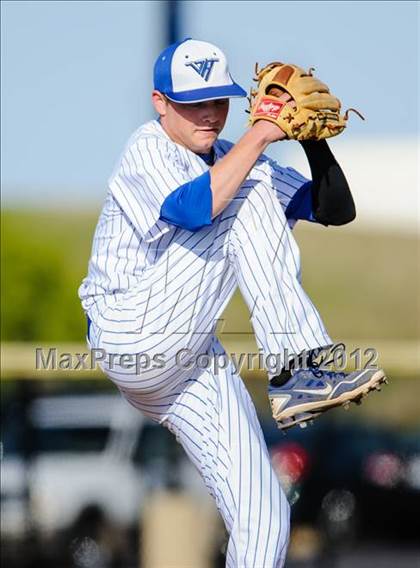 Thumbnail 2 in Wauconda @ Vernon Hills photogallery.