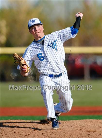 Thumbnail 3 in Wauconda @ Vernon Hills photogallery.