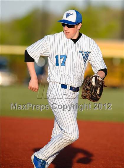 Thumbnail 3 in Wauconda @ Vernon Hills photogallery.