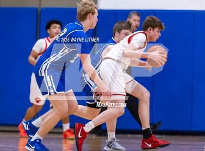 Thumbnail 1 in Highlands vs Beechwood (Freshman tournament) photogallery.