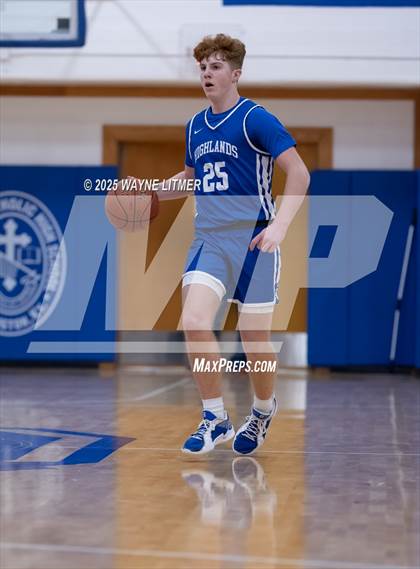 Thumbnail 2 in Highlands vs Beechwood (Freshman tournament) photogallery.