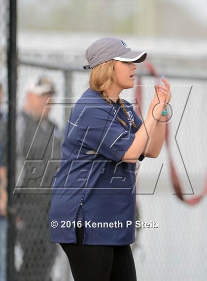 Thumbnail 2 in St. Charles Catholic vs Ursuline Academy  (SCC Jamboree) photogallery.