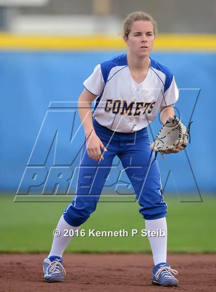 Thumbnail 3 in St. Charles Catholic vs Ursuline Academy  (SCC Jamboree) photogallery.