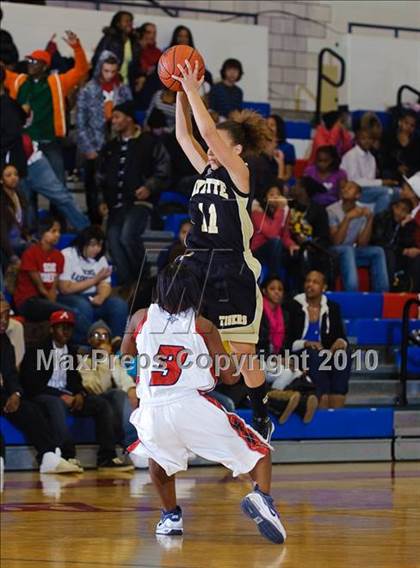 Thumbnail 1 in Fayette County @ Sandy Creek photogallery.