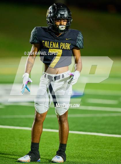 Thumbnail 2 in Sterling @ Galena Park photogallery.