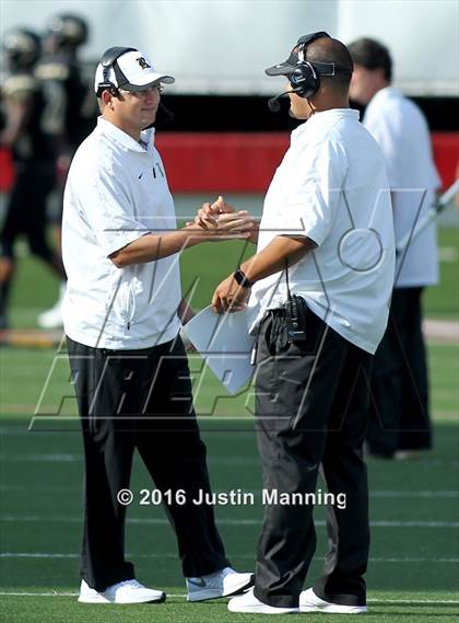 Thumbnail 2 in Robinson vs. Lakeside photogallery.