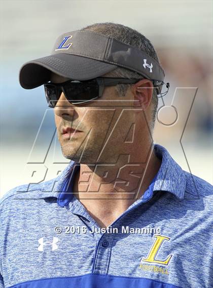 Thumbnail 3 in Robinson vs. Lakeside photogallery.