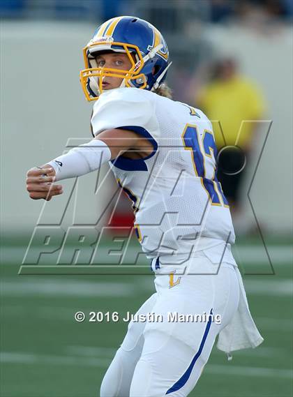 Thumbnail 1 in Robinson vs. Lakeside photogallery.