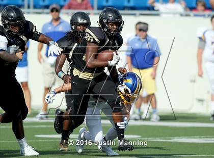 Thumbnail 3 in Robinson vs. Lakeside photogallery.