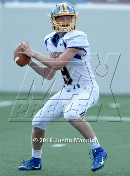 Thumbnail 3 in Robinson vs. Lakeside photogallery.
