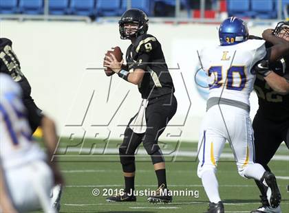 Thumbnail 3 in Robinson vs. Lakeside photogallery.