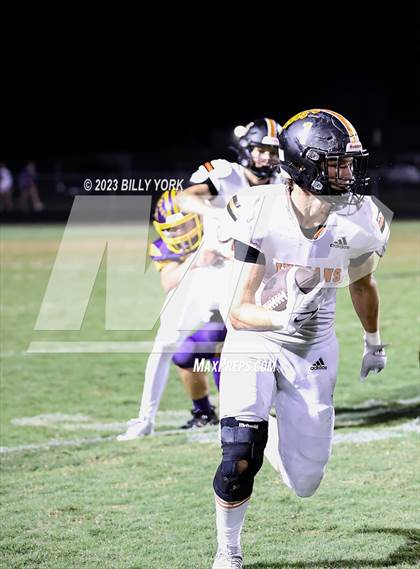 Thumbnail 1 in Grand Saline vs Edgewood photogallery.