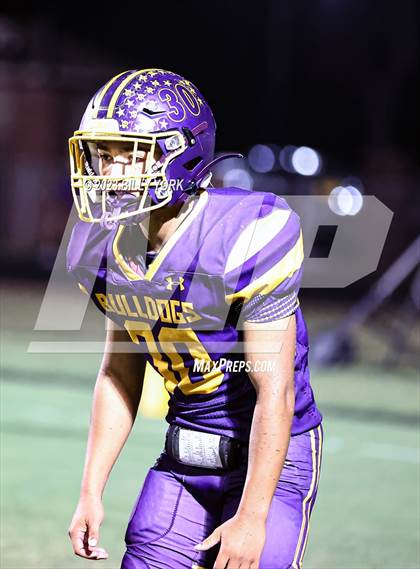 Thumbnail 1 in Grand Saline vs Edgewood photogallery.