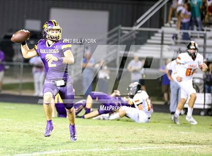 Thumbnail 2 in Grand Saline vs Edgewood photogallery.