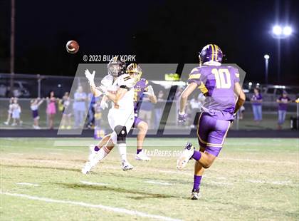 Thumbnail 1 in Grand Saline vs Edgewood photogallery.